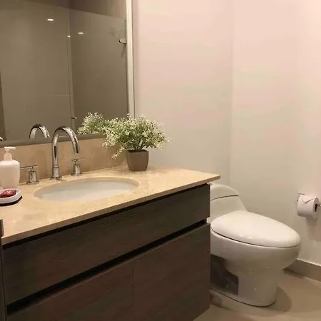 Frente Al Mar Con Inigualable Vista En Piso 34 Wifi Apartamento